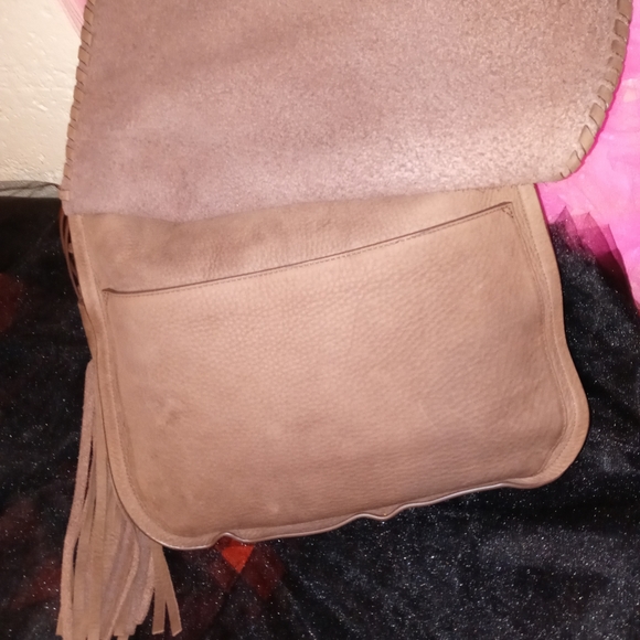 Purse - Picture 2 of 5